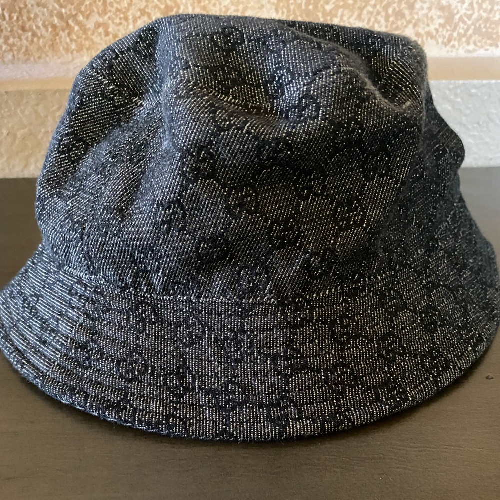 Gucci Gray Monogram bucket hat